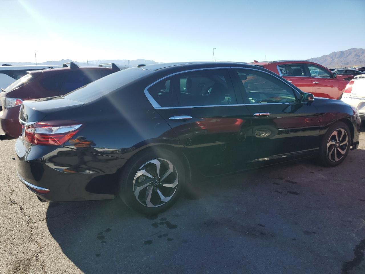 2017 Honda Accord VIN 1HGCR3F87HA034719 Copart auction photo, front end damage thumbnail 3
