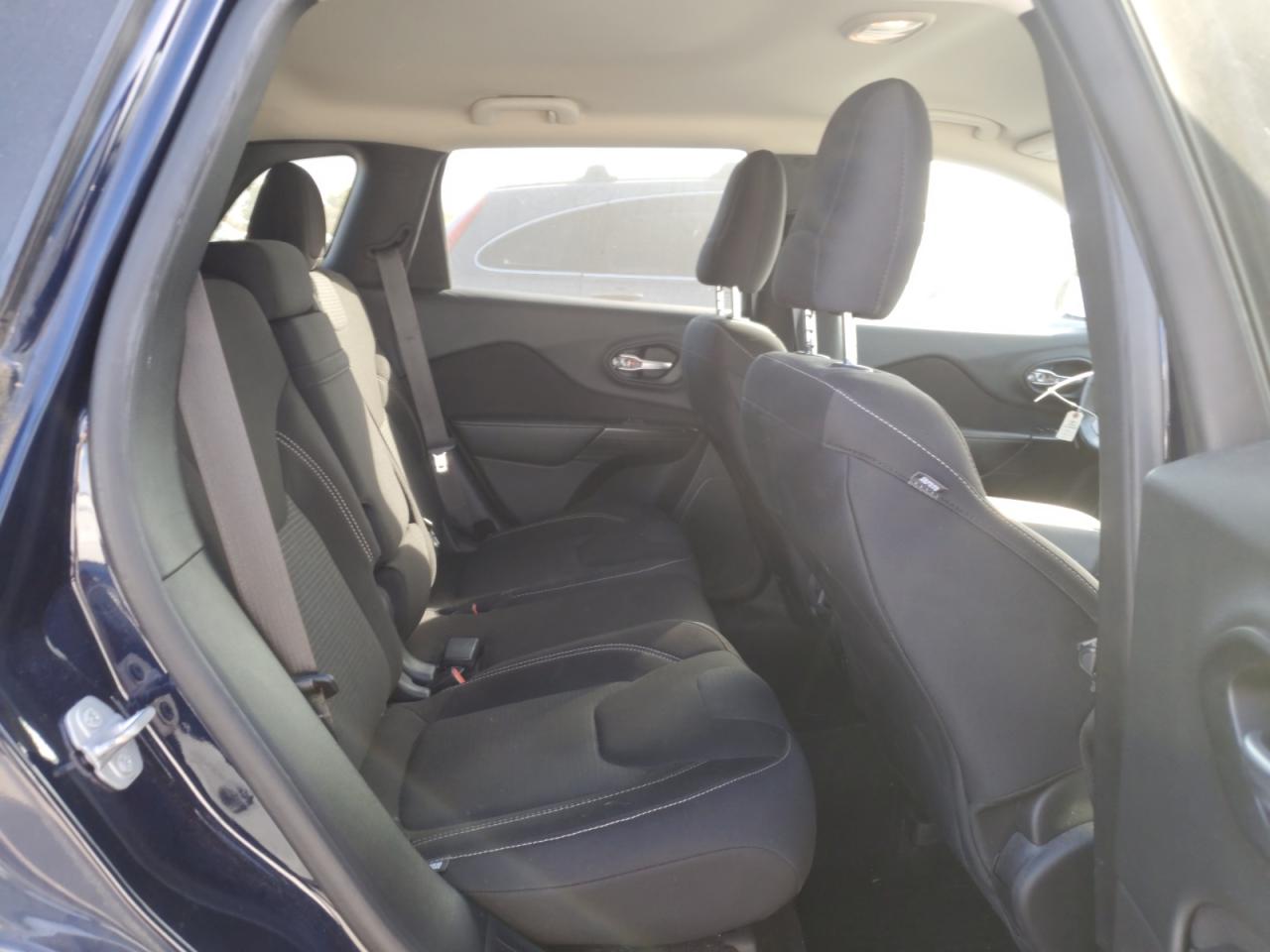 2015 Jeep Grand Cherokee VIN 1C4PJLCS0FW643495 Copart auction photo, front end damage thumbnail 10