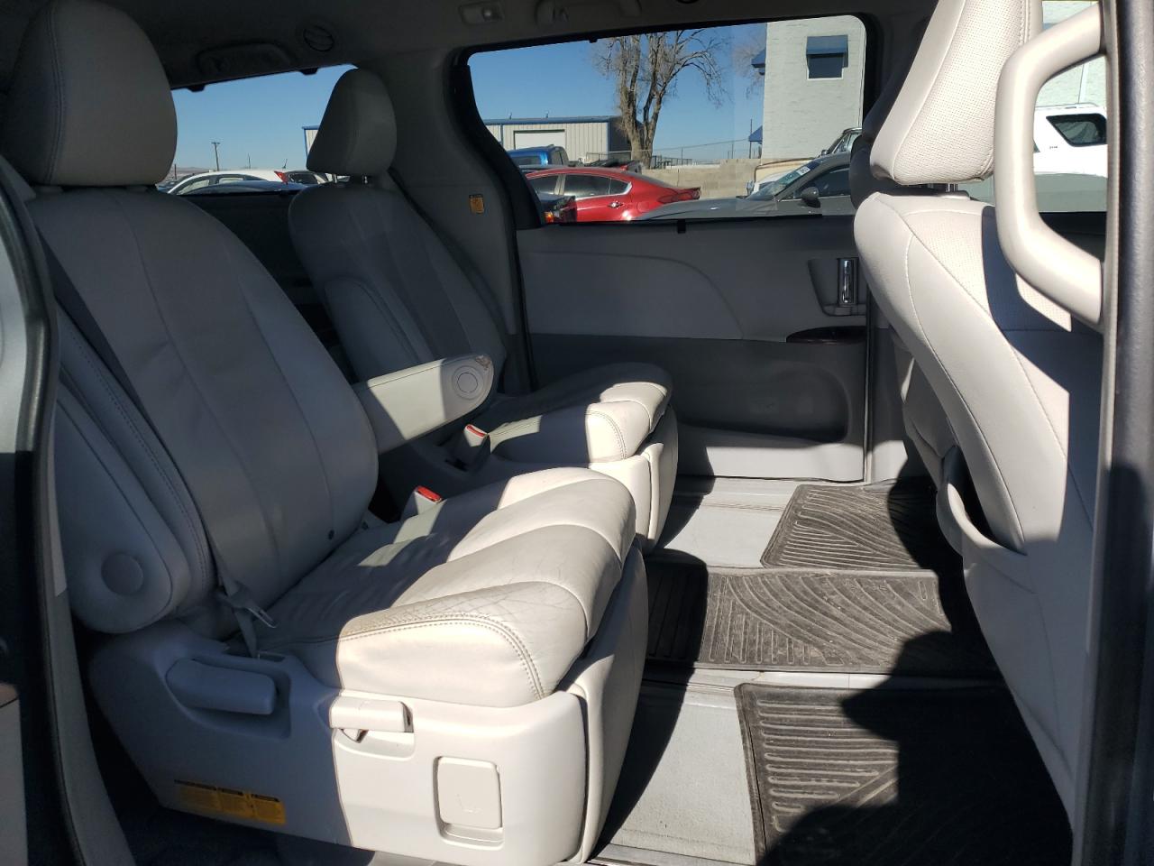 2013 Toyota Sienna VIN 5TDDK3DC9DS069290 Copart auction photo, mechanical damage thumbnail 11