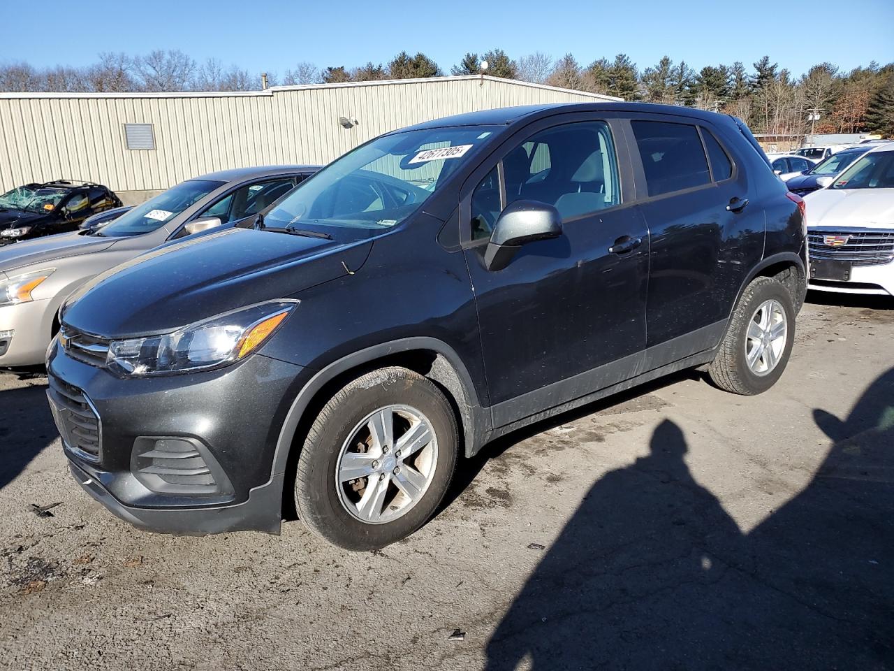 2019 Chevrolet Trax VIN 3GNCJKSB7KL237151