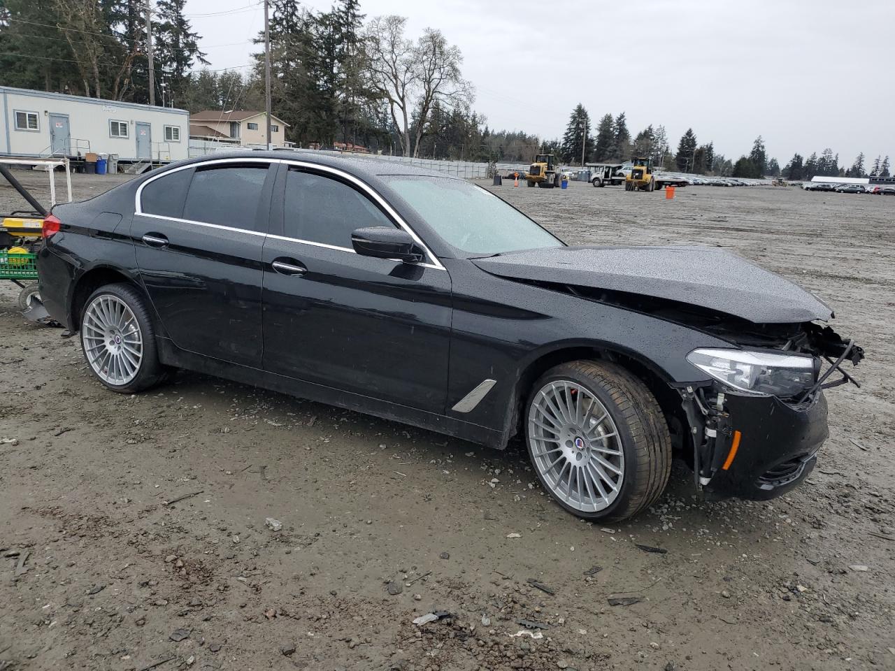 2017 BMW 5er VIN WBAJA7C34HWA69945 Copart auction photo, front end damage thumbnail 4
