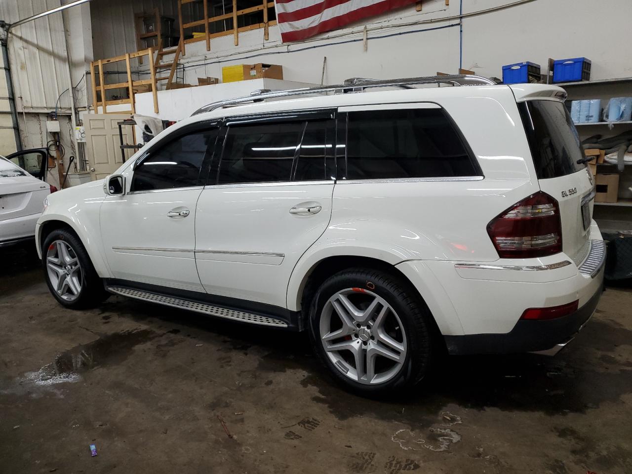 2008 Mercedes-Benz GL-klasse VIN 4JGBF86E68A320479 Copart auction photo, water/flood damage thumbnail 2