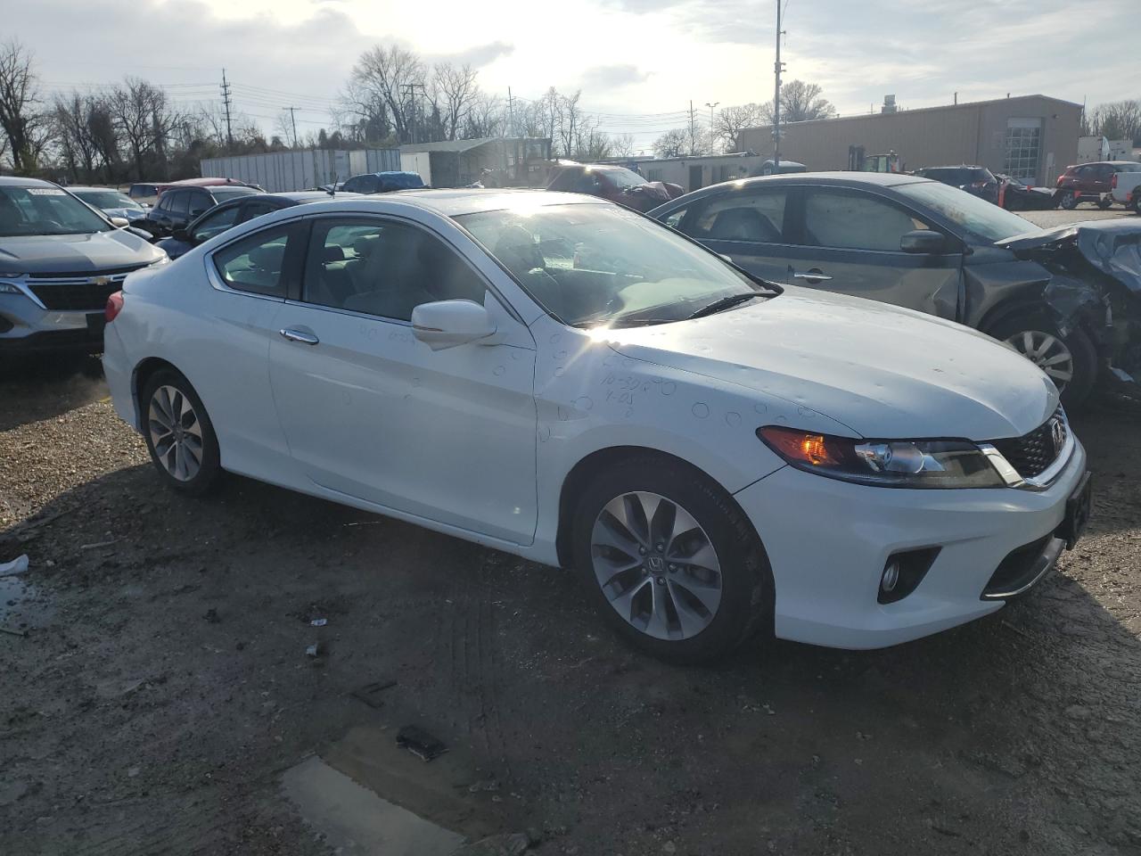 2015 Honda Accord VIN 1HGCT1B85FA010279 Copart auction photo, hail damage thumbnail 4