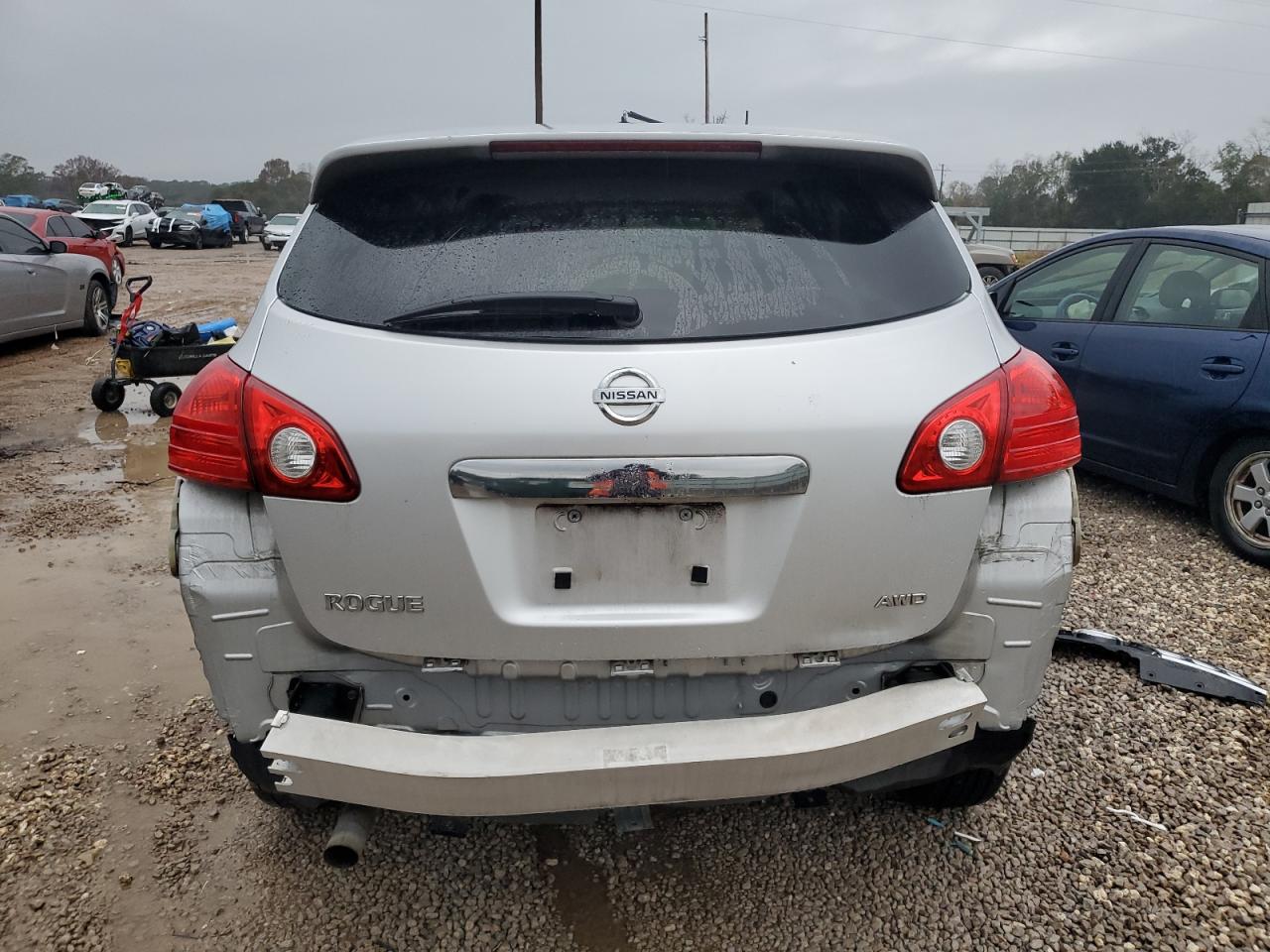 2011 Nissan Rogue VIN JN8AS5MV1BW663308 Copart auction photo, all over damage thumbnail 6