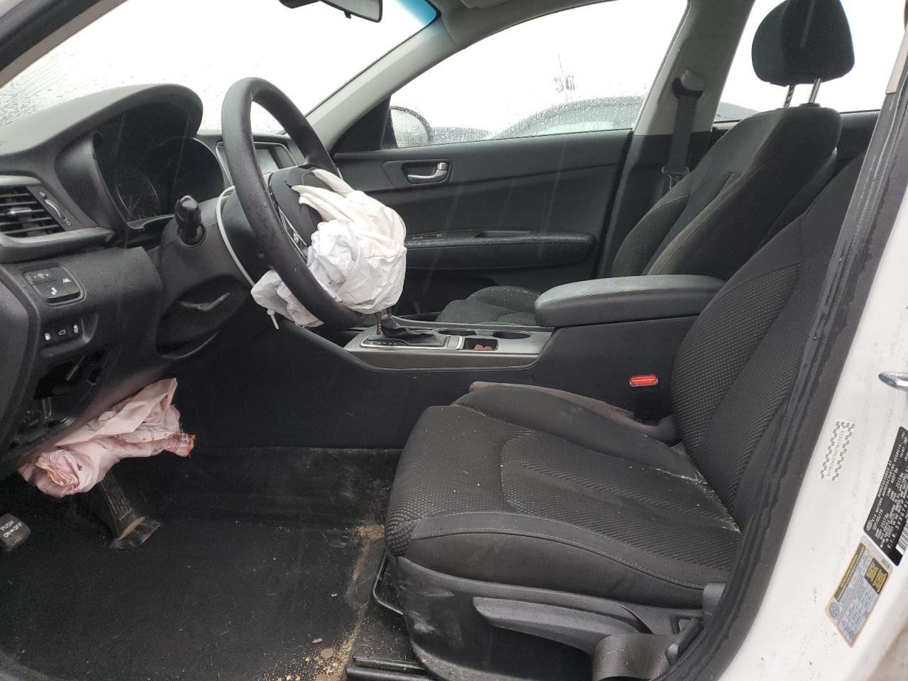 2020 KIA Optima VIN 5XXGT4L3XLG403618 Copart auction photo, front end / minor dent/scratches damage thumbnail 7
