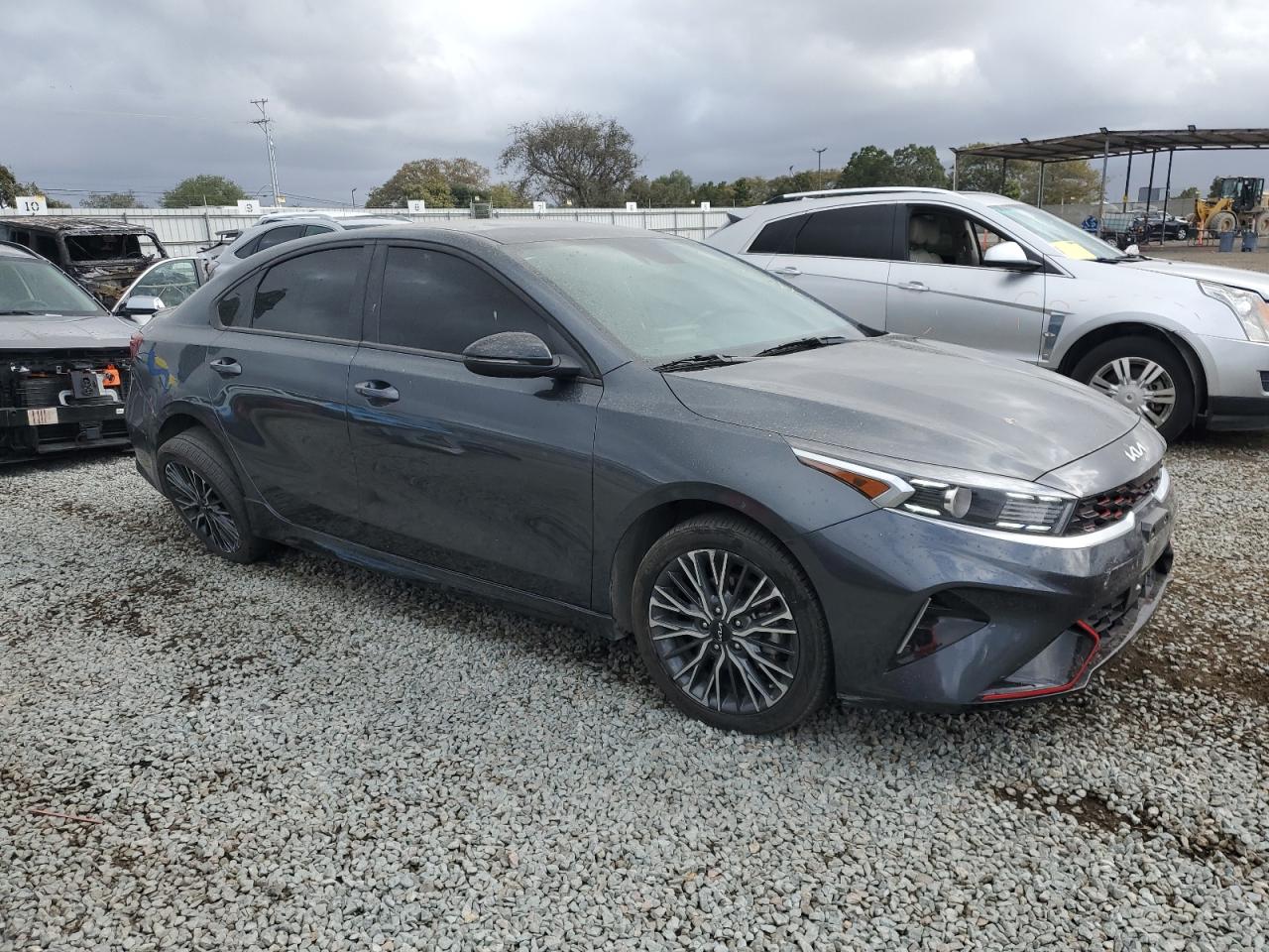 2024 KIA Forte VIN 3KPF54AD3RE712446 Copart auction photo, all over damage thumbnail 4