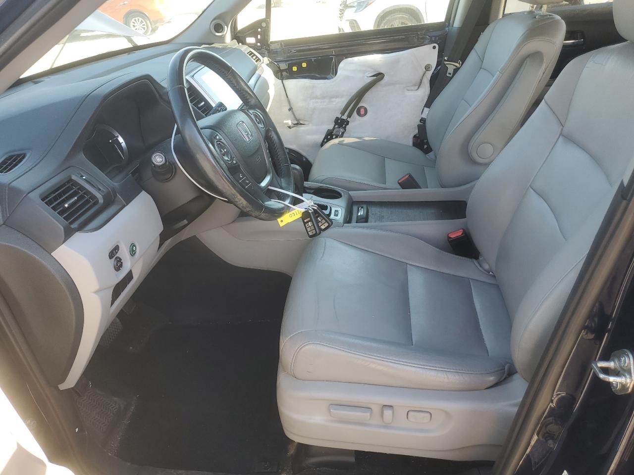 2017 Honda Pilot VIN 5FNYF6H50HB007953 Copart auction photo, front end / side damage thumbnail 7