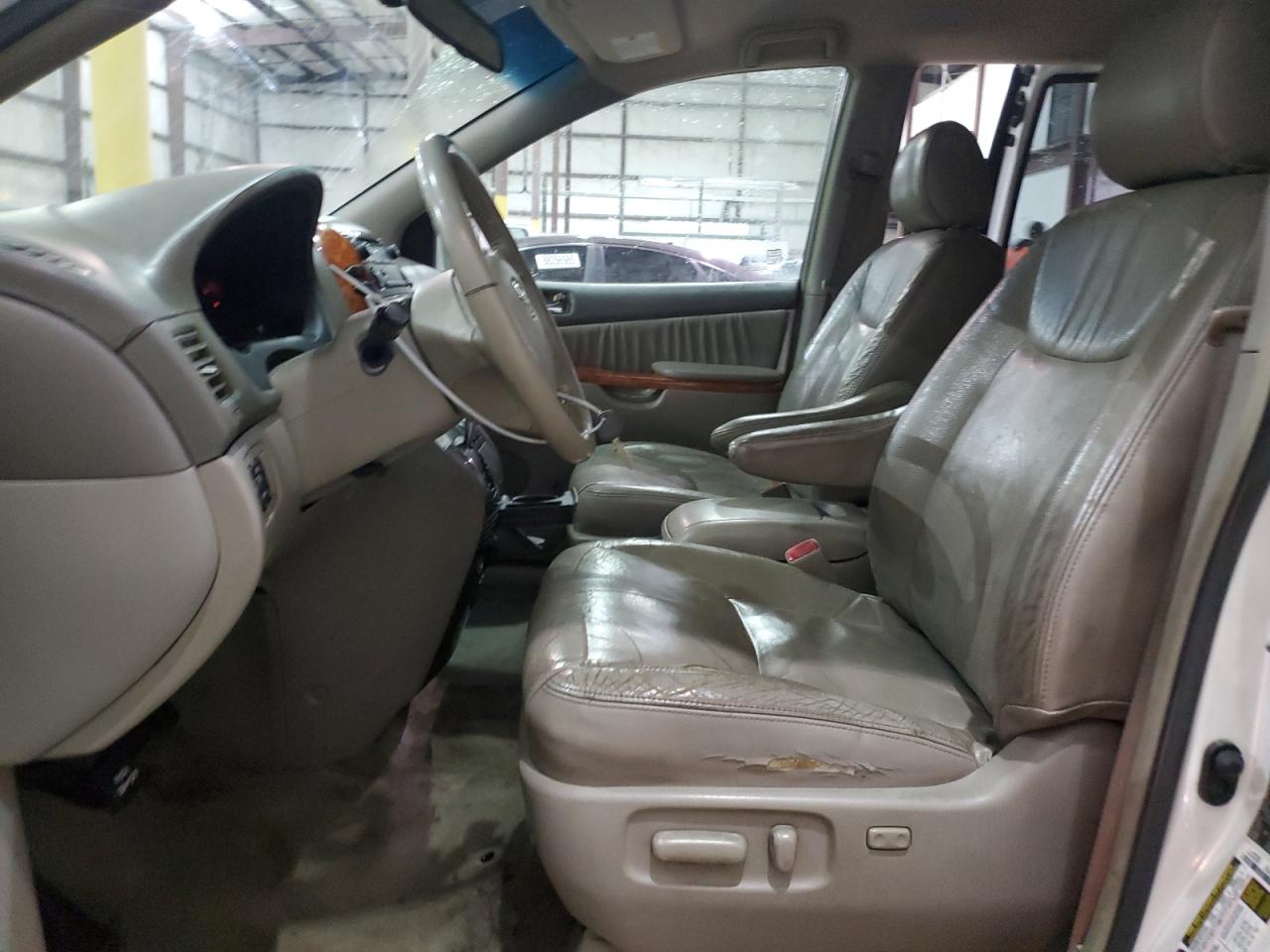 2007 Toyota Sienna VIN 5TDZK22C67S016439 Copart auction photo, front end / side damage thumbnail 7