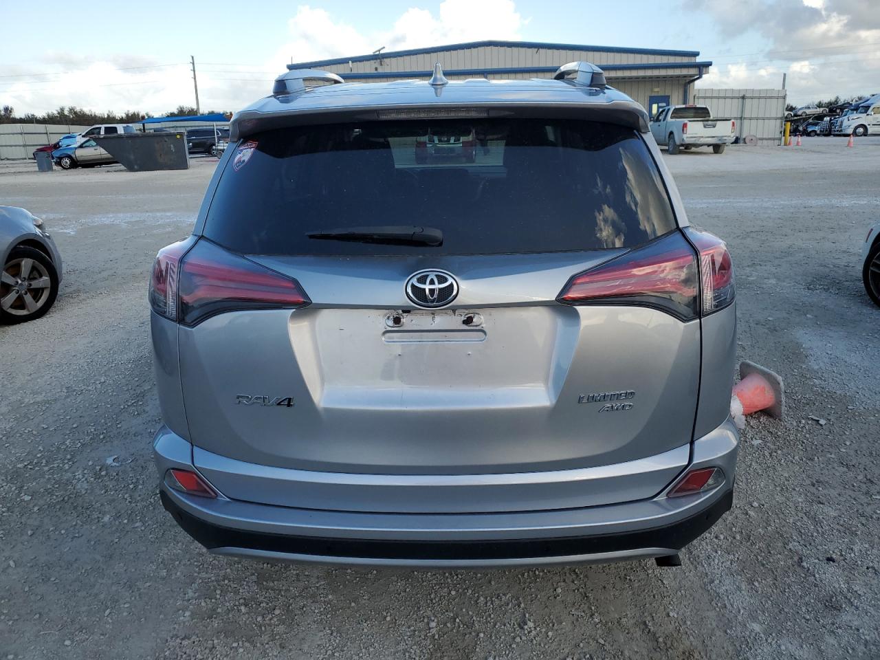 2017 Toyota RAV 4 VIN 2T3DFREV3HW608370 Copart auction photo, water/flood damage thumbnail 6