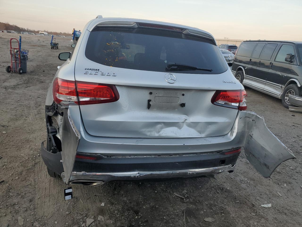 2016 Mercedes-Benz GLC VIN WDC0G4KB4GF041461 Copart auction photo, rear end damage thumbnail 6