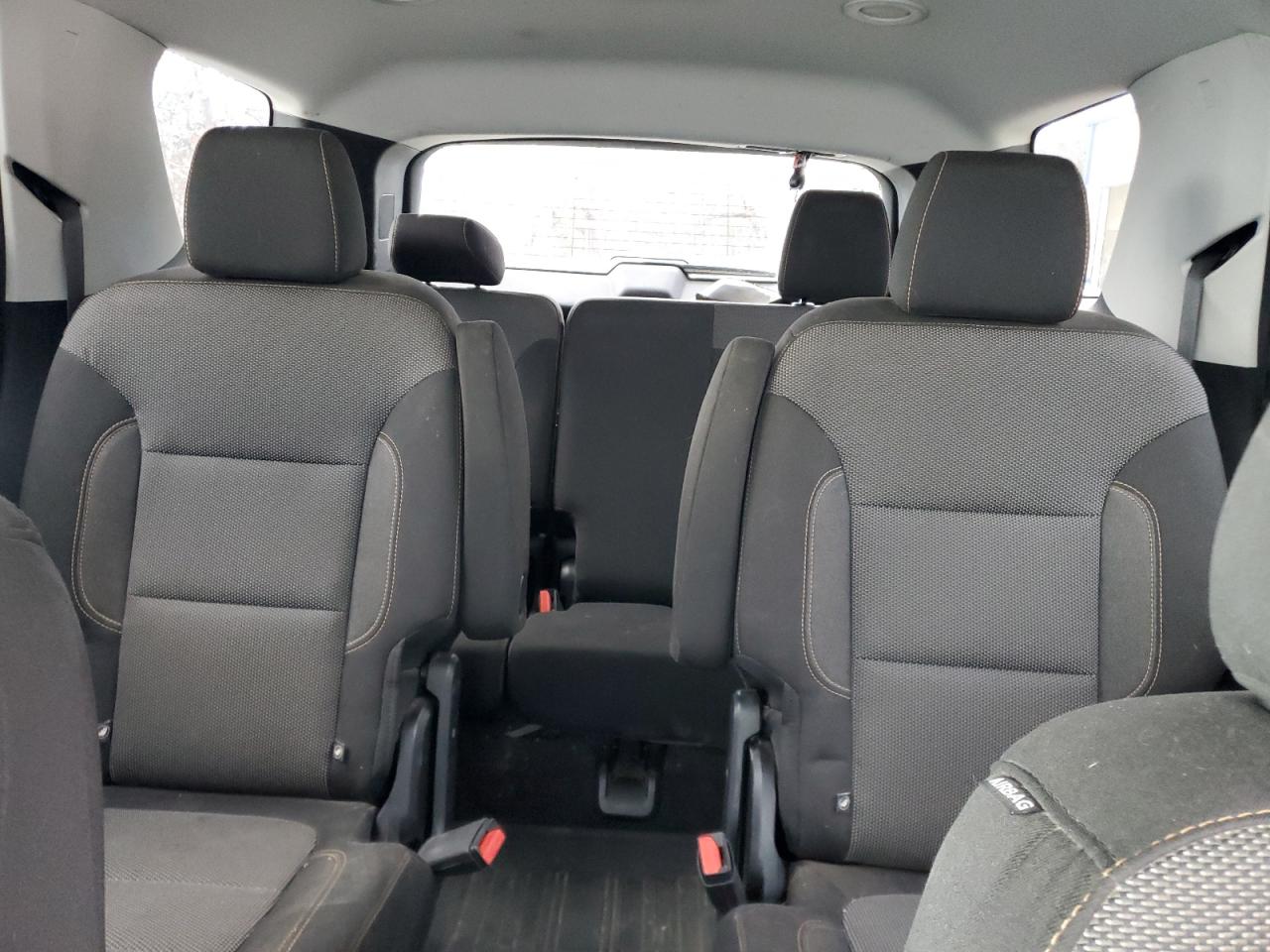 2019 Chevrolet Traverse VIN 1GNEVGKW9KJ170587 Copart auction photo, all over damage thumbnail 10