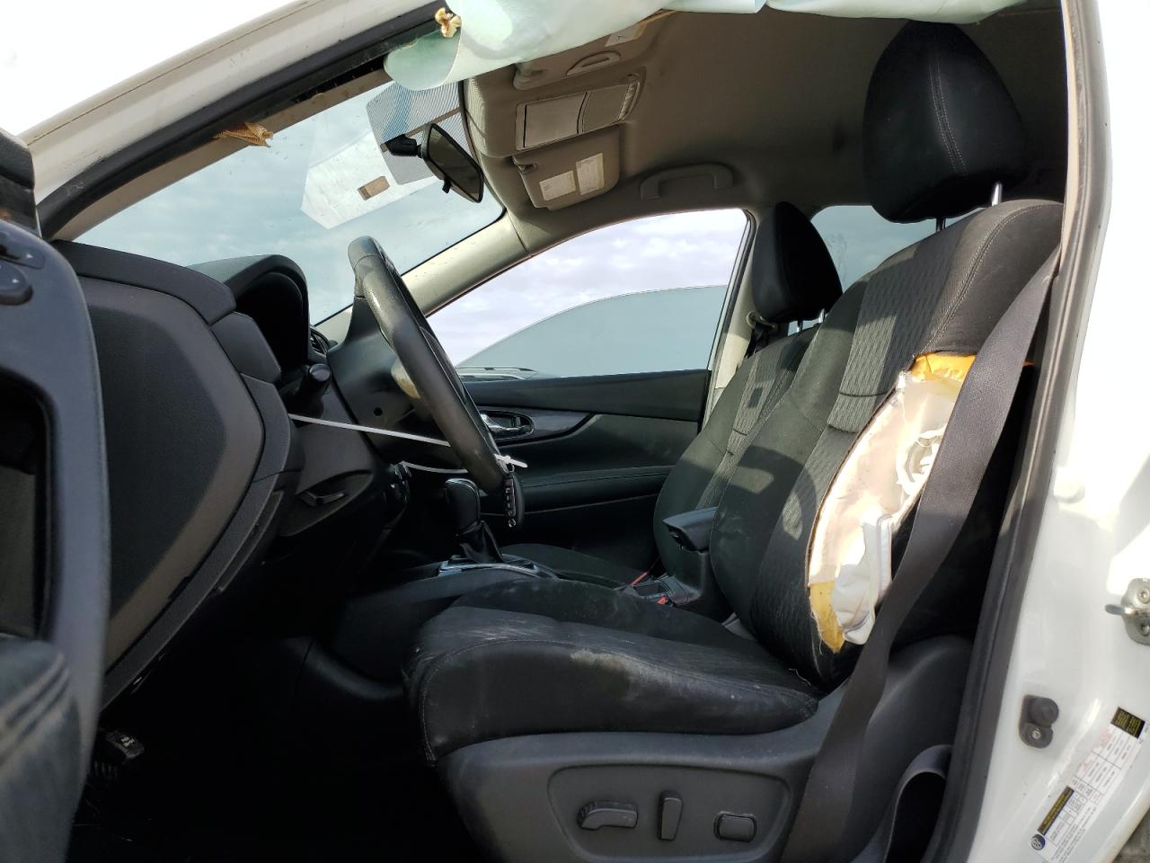 2018 Nissan Rogue VIN KNMAT2MT3JP574371 Copart auction photo, front end / side damage thumbnail 7