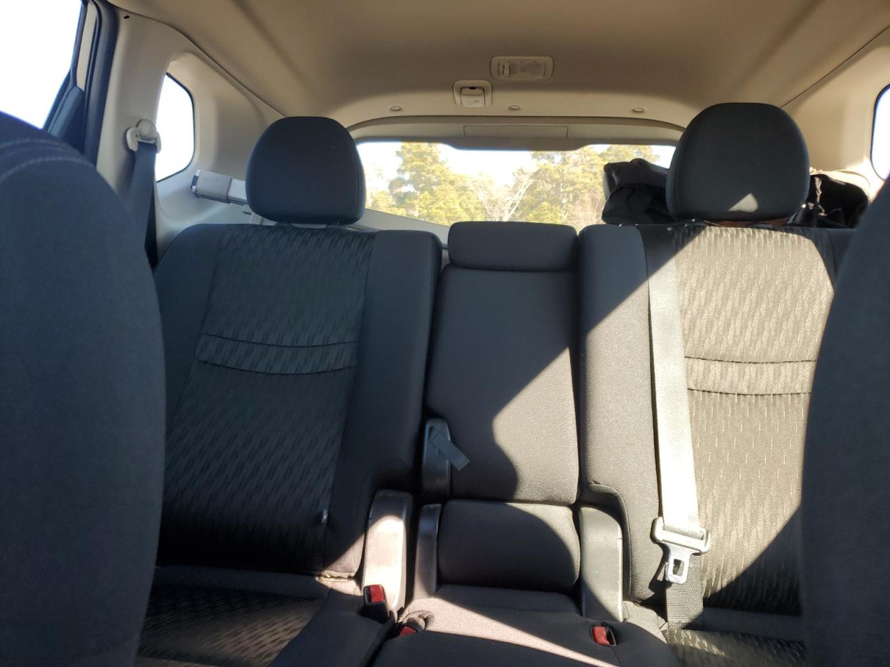 2019 Nissan Rogue VIN 5N1AT2MV8KC818215 Copart auction photo, rear end / side damage thumbnail 10