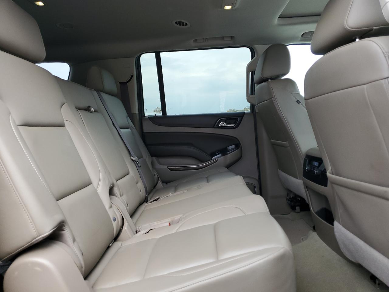 2017 Chevrolet Suburban VIN 1GNSKHKC9HR313703 Copart auction photo, front end damage thumbnail 11