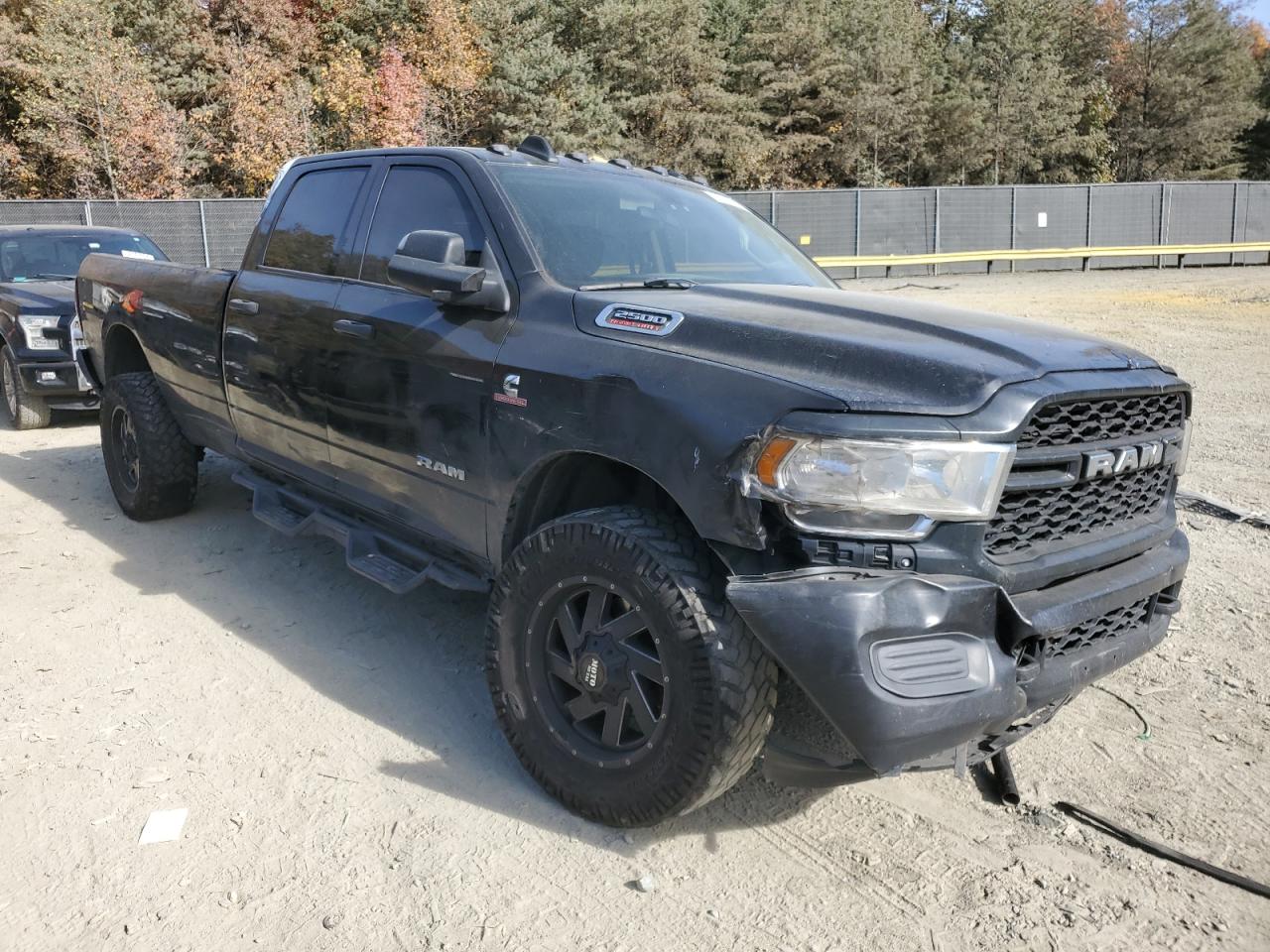 2019 RAM 2500 VIN 3C6UR5HL8KG548854 Copart auction photo, front end damage thumbnail 4