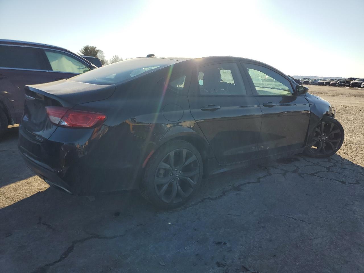 2015 Chrysler 200 VIN 1C3CCCBG6FN613594 Copart auction photo, front end / undercarriage damage thumbnail 3