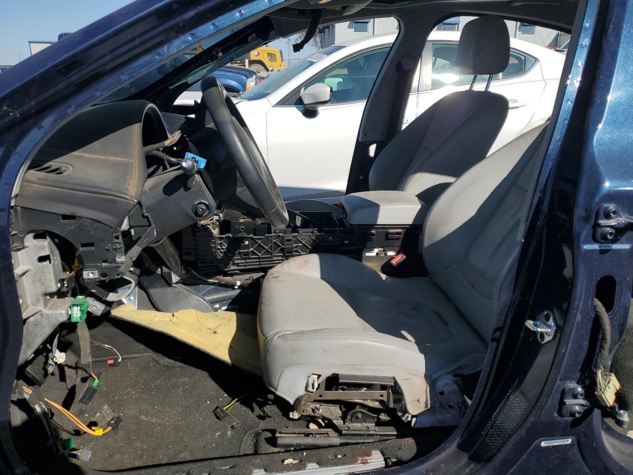 2013 Jaguar XF VIN SAJWJ0EF6D8S87163 Copart auction photo, stripped / vandalism damage thumbnail 7