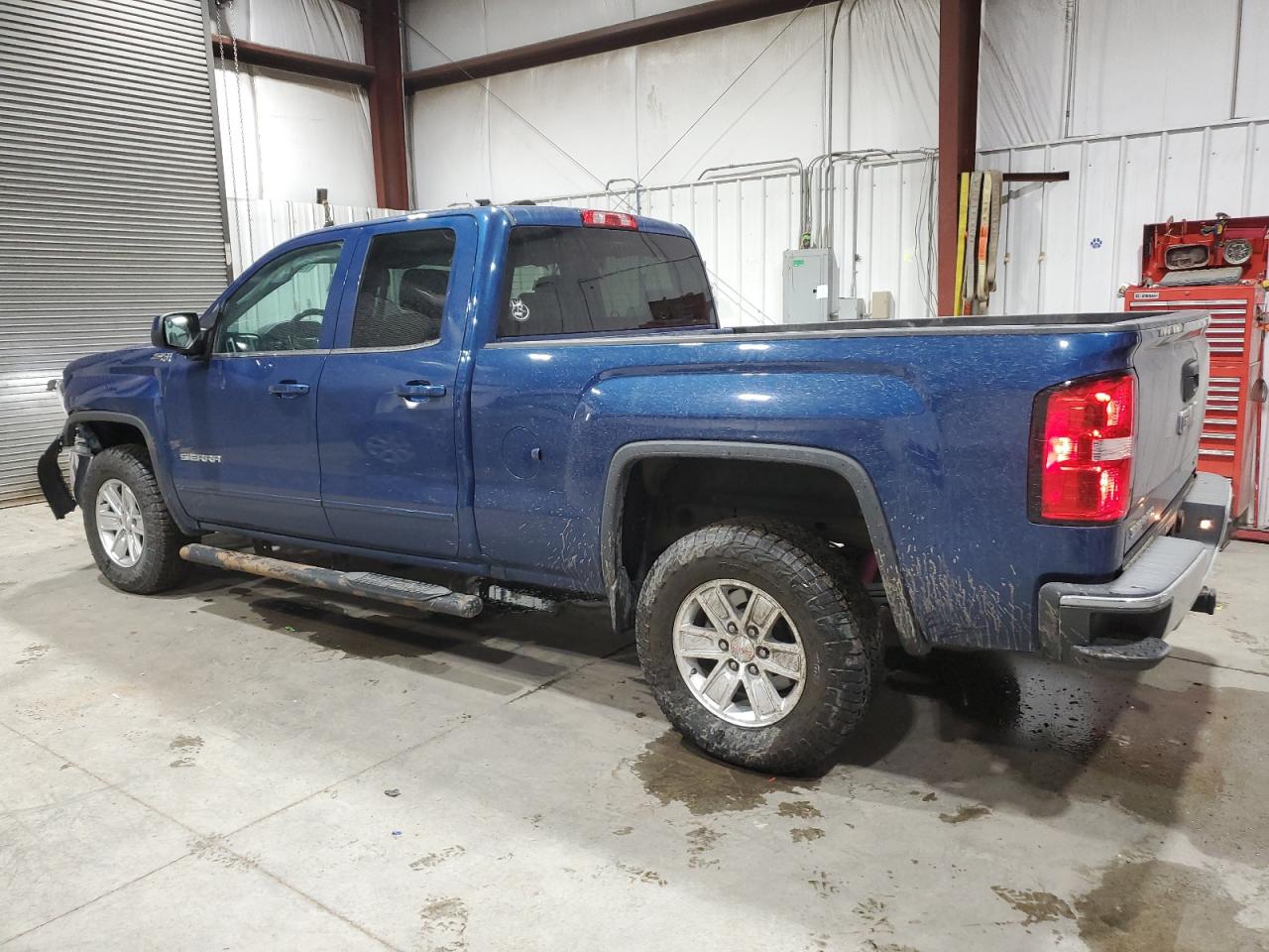 2017 GMC Sierra VIN 1GTV2MEC2HZ136261 Copart auction photo, front end damage thumbnail 2