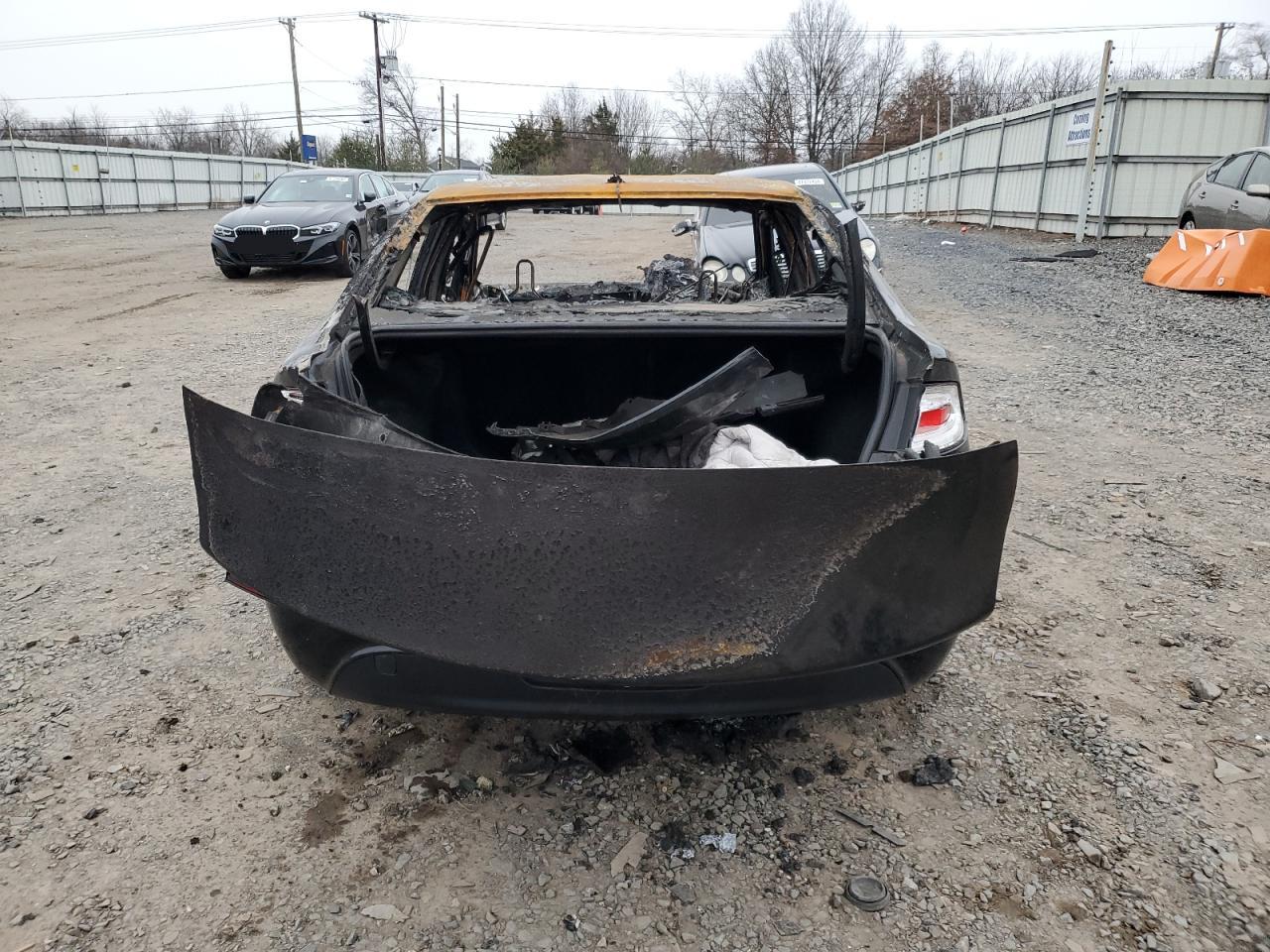 2016 Dodge Dart VIN 1C3CDFBB4GD506117 Copart auction photo, burn damage thumbnail 6