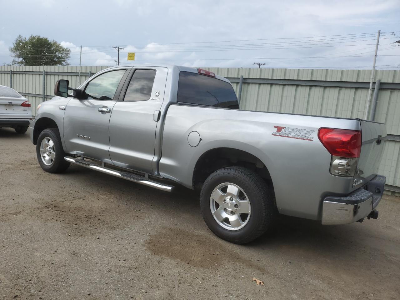 2007 Toyota Tundra VIN 5TFRV58137X025317 Copart auction photo, normal wear / minor dent/scratches damage thumbnail 2