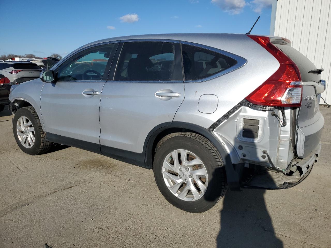 2015 Honda CR-V VIN 2HKRM4H55FH678211 Copart auction photo, front end / rear end damage thumbnail 2