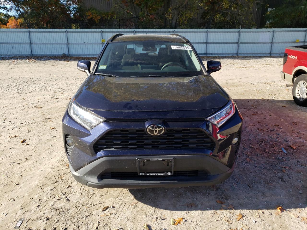 2019 Toyota RAV 4 VIN 2T3P1RFV2KC057125 Copart auction photo, rear end / minor dent/scratches damage thumbnail 5