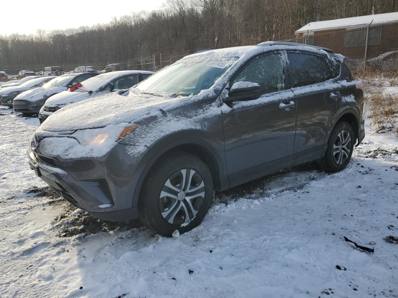 2017 Toyota RAV 4 VIN JTMBFREV7HJ702872