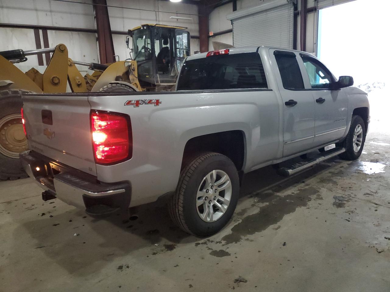2014 Chevrolet Silverado VIN 1GCVKREC0EZ407164 Copart auction photo, side / rear end damage thumbnail 3