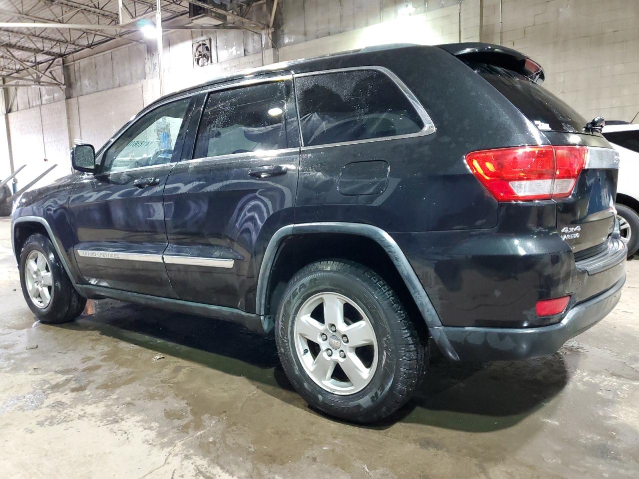 2011 Jeep Grand Cherokee VIN 1J4RR4GG1BC581303 Copart auction photo, minor dent/scratches damage thumbnail 2