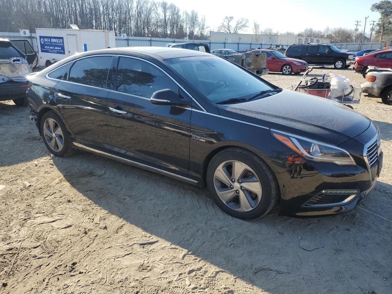 2017 Hyundai Sonata VIN KMHE34L10HA045014 Copart auction photo, rear end / minor dent/scratches damage thumbnail 4