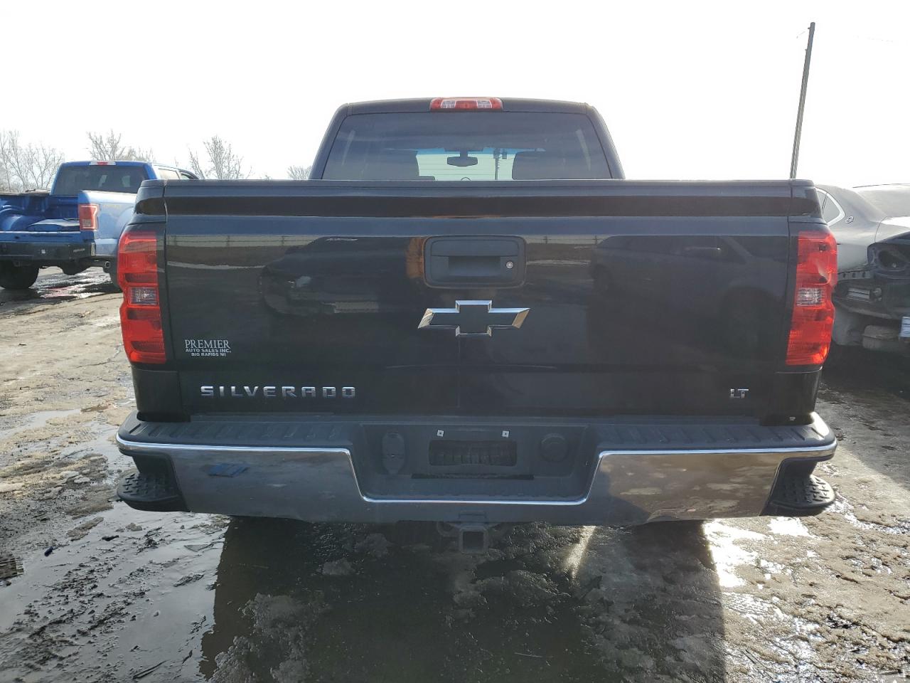 2015 Chevrolet Silverado VIN 3GCUKREC4FG157537 Copart auction photo, side damage thumbnail 6
