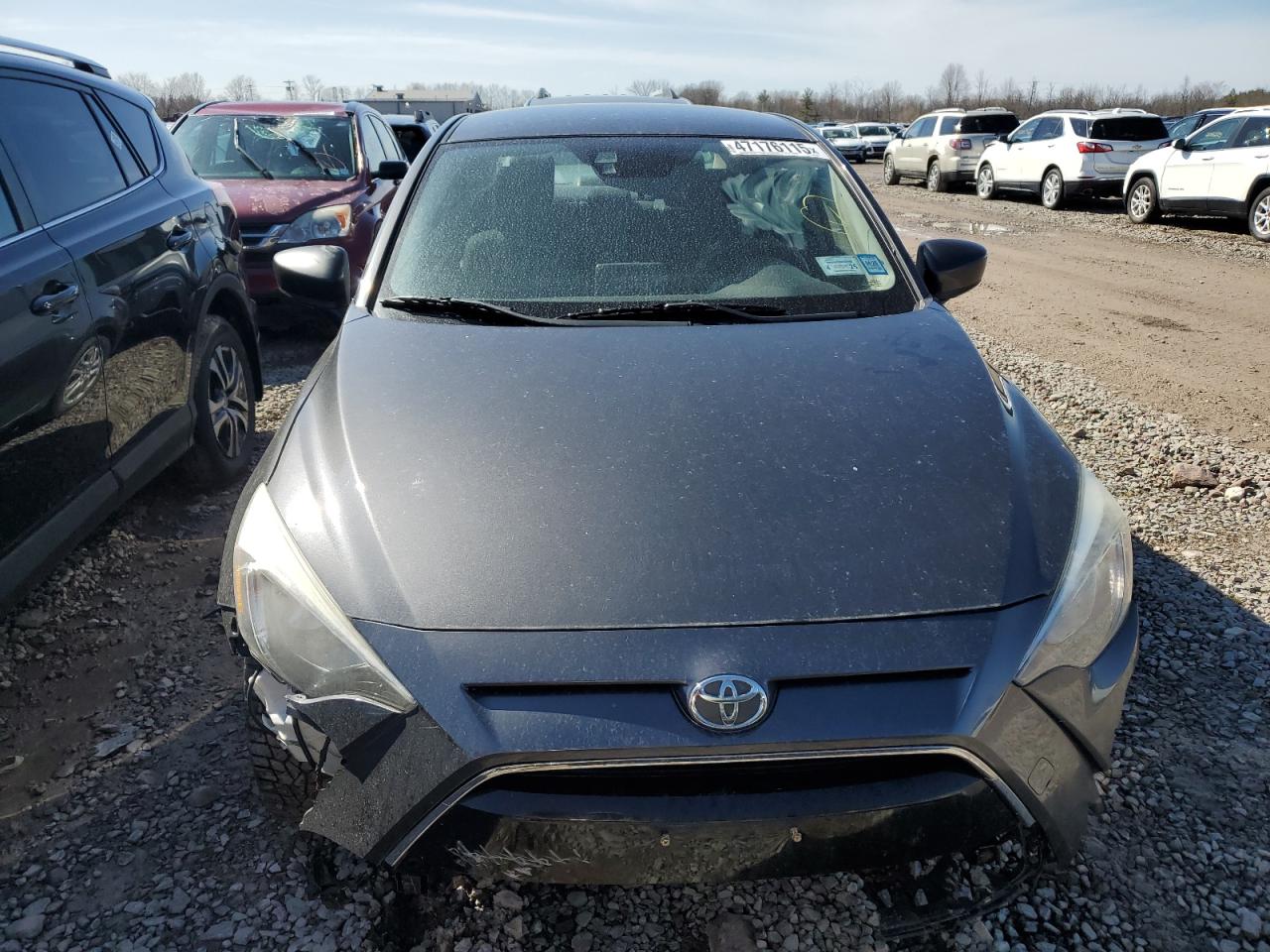 2017 Toyota Yaris VIN 3MYDLBYV8HY148078 Copart auction photo, front end / minor dent/scratches damage thumbnail 5