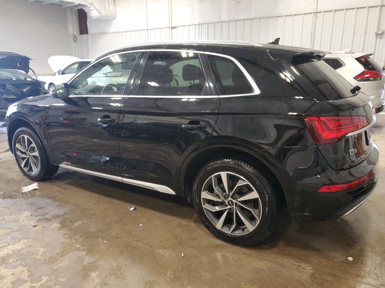 2021 Audi Q5 VIN WA1BAAFY9M2019966 Copart auction photo, front end damage thumbnail 2