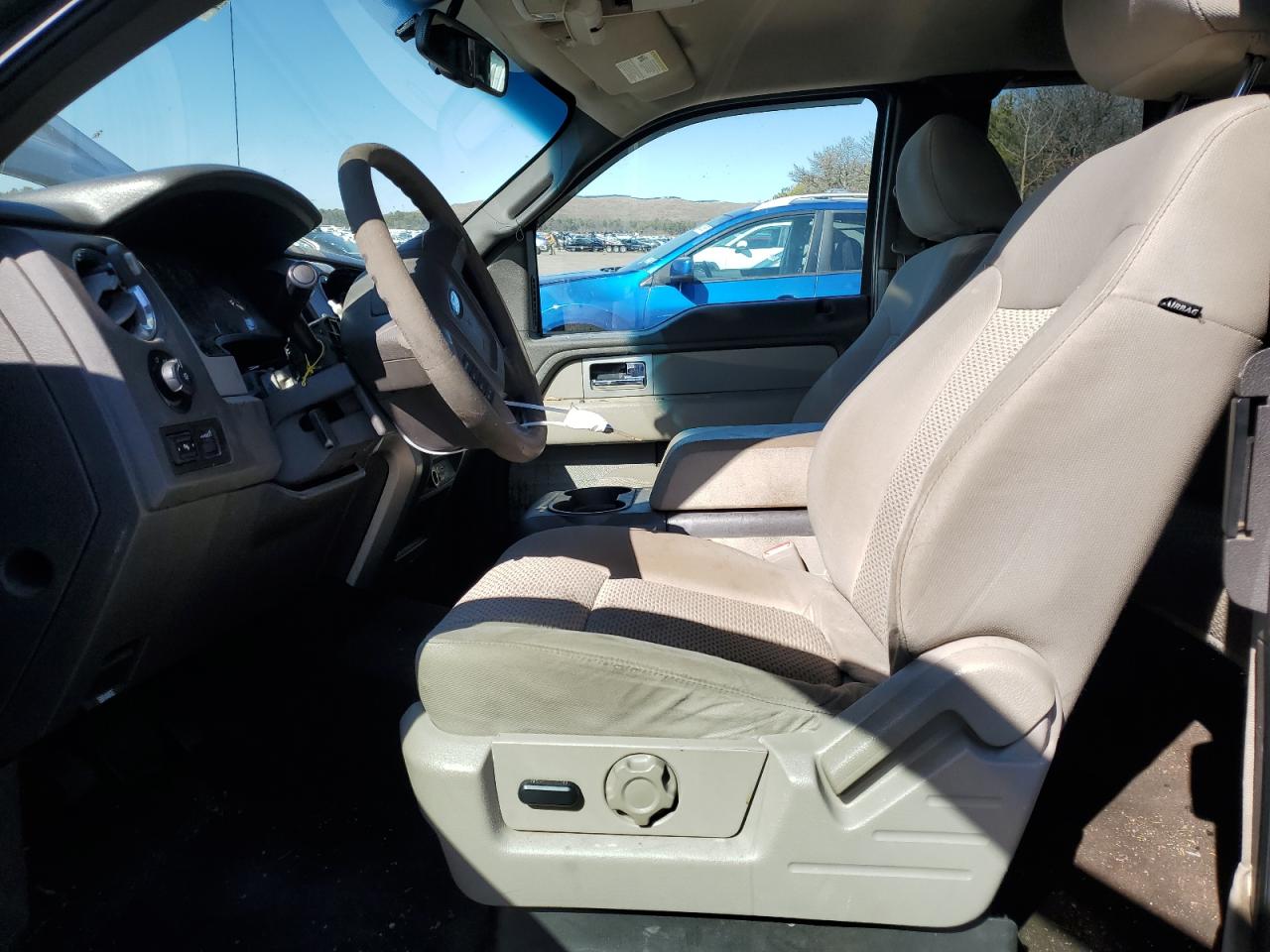 2010 Ford F-150 VIN 1FTFX1EV8AFA55987 Copart auction photo, front end / side damage thumbnail 7
