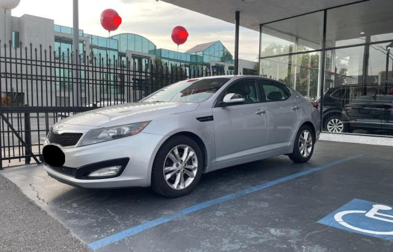 2012 KIA Optima VIN 5XXGN4A72CG050064 Copart auction photo, minor dent/scratches / normal wear damage thumbnail 2