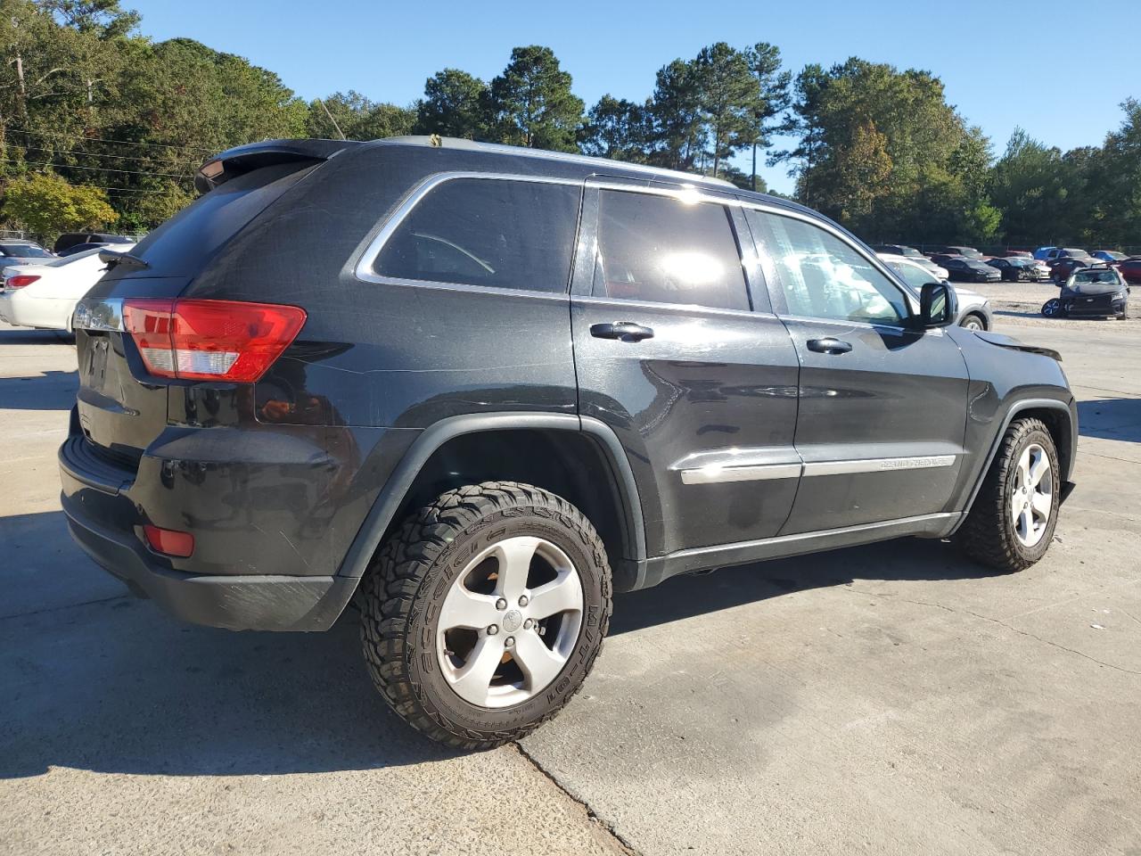 2013 Jeep Grand Cherokee VIN 1C4RJFAG4DC599413 Copart auction photo, frame damage / front end damage thumbnail 3