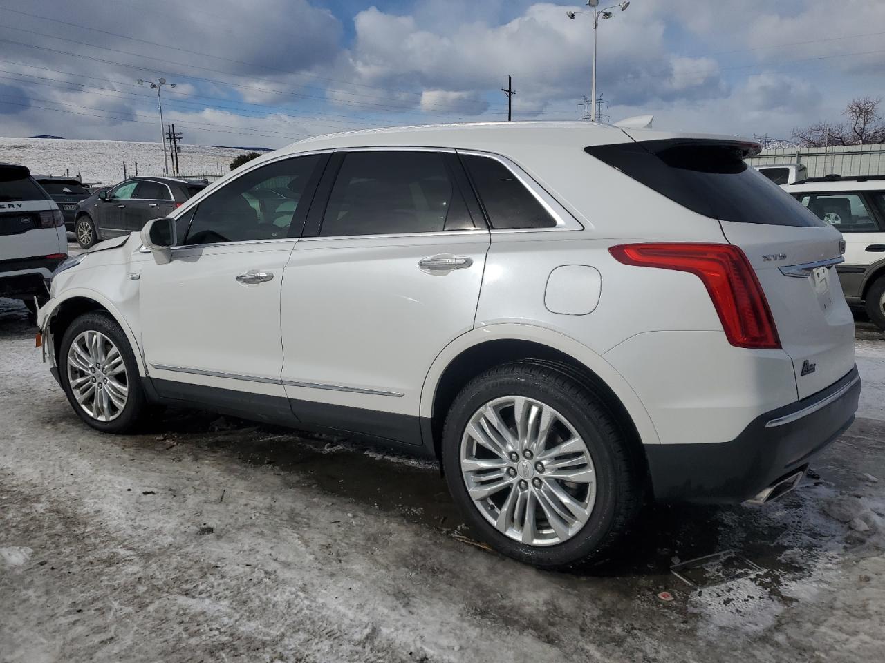 2019 Cadillac XT5 VIN 1GYKNERSXKZ100885 Copart auction photo, front end / rear end damage thumbnail 2