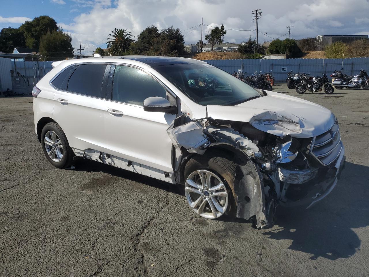 2017 Ford Edge VIN 2FMPK4J87HBB17259 Copart auction photo, front end / side damage thumbnail 4