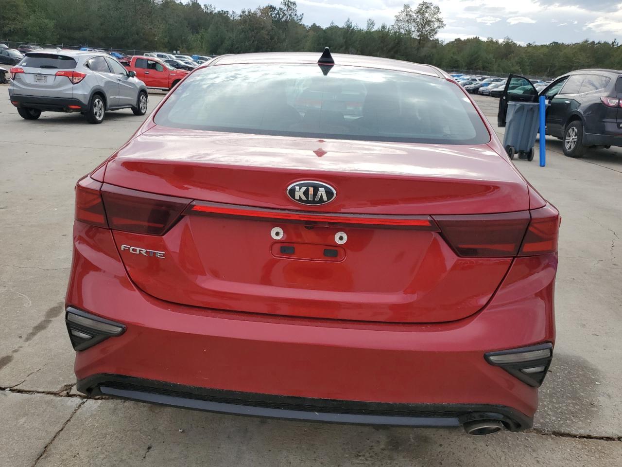 2021 KIA Forte VIN 3KPF24AD6ME305397 Copart auction photo, front end damage thumbnail 6