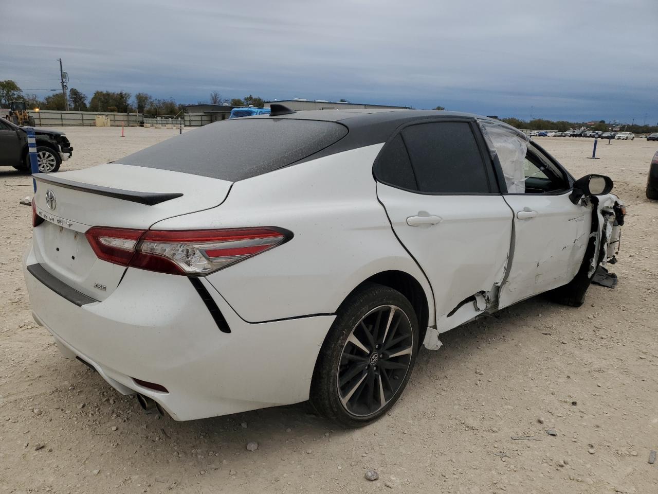 2019 Toyota Camry VIN 4T1B61HKXKU190206 Copart auction photo, all over damage thumbnail 3