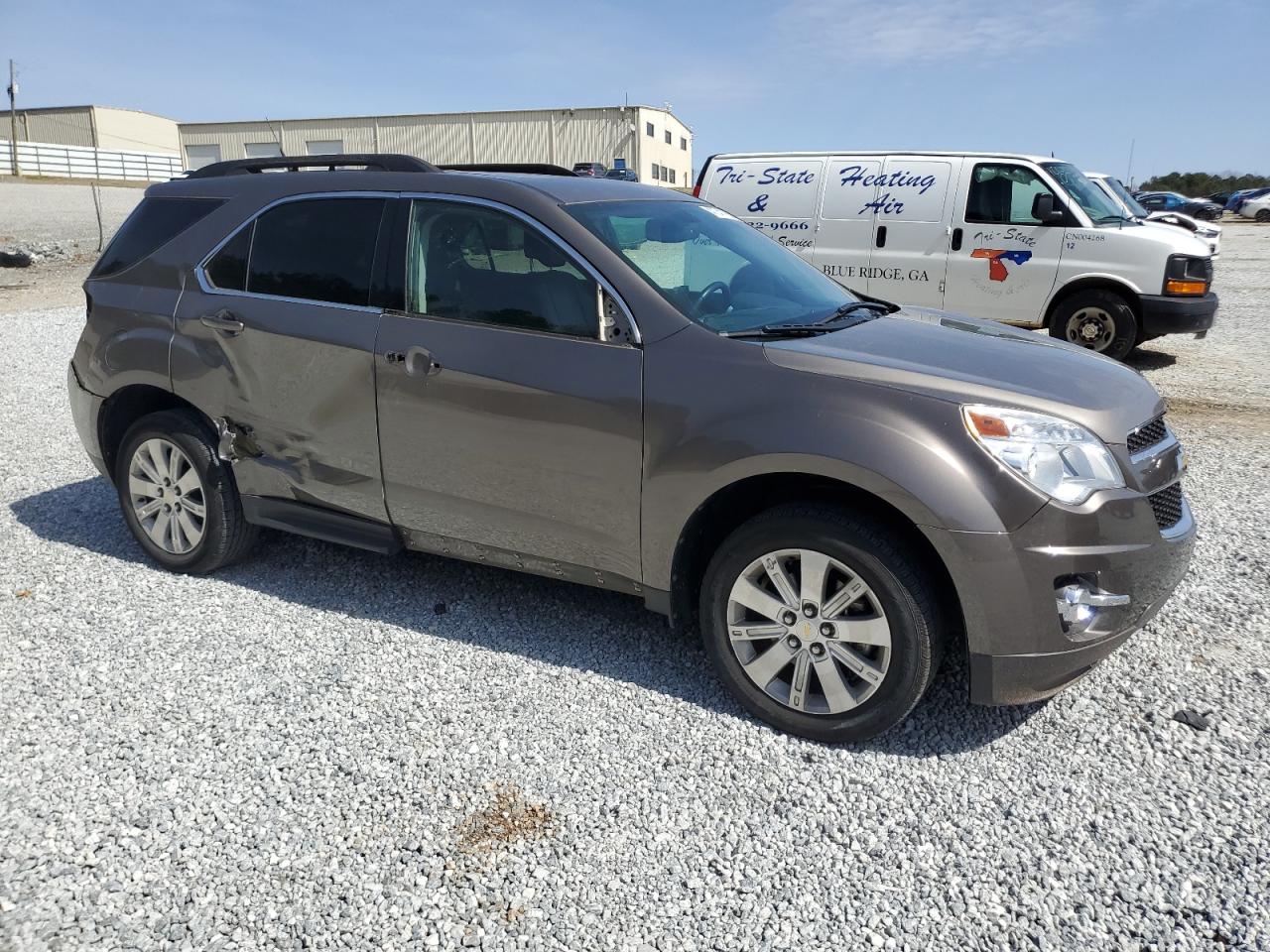 2011 Chevrolet Equinox VIN 2CNFLPE51B6450101 Copart auction photo, rear end / side damage thumbnail 4