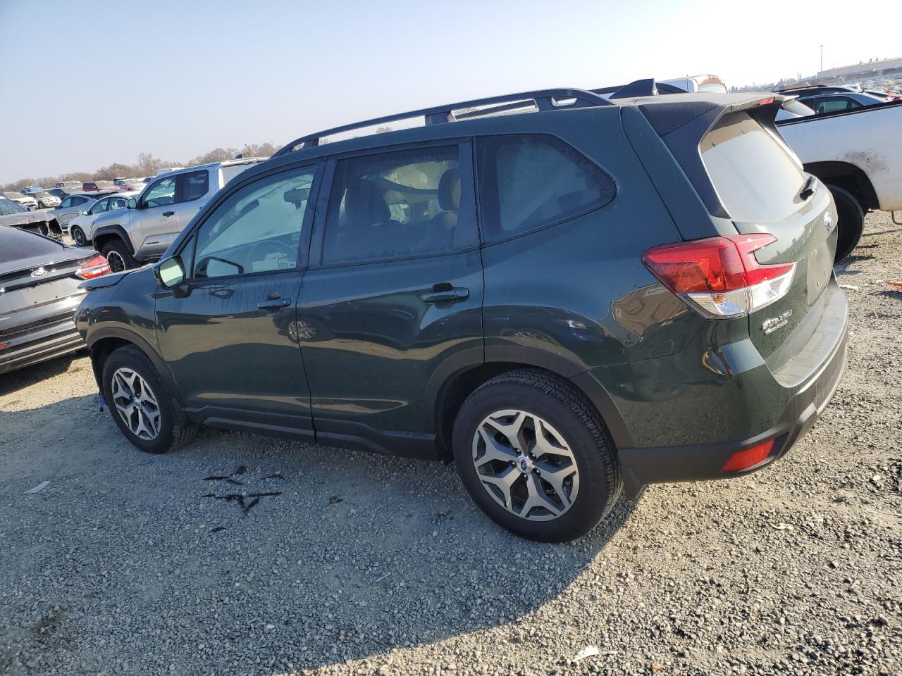2024 Subaru Forester VIN JF2SKADC7RH435367 Copart auction photo, front end damage thumbnail 2