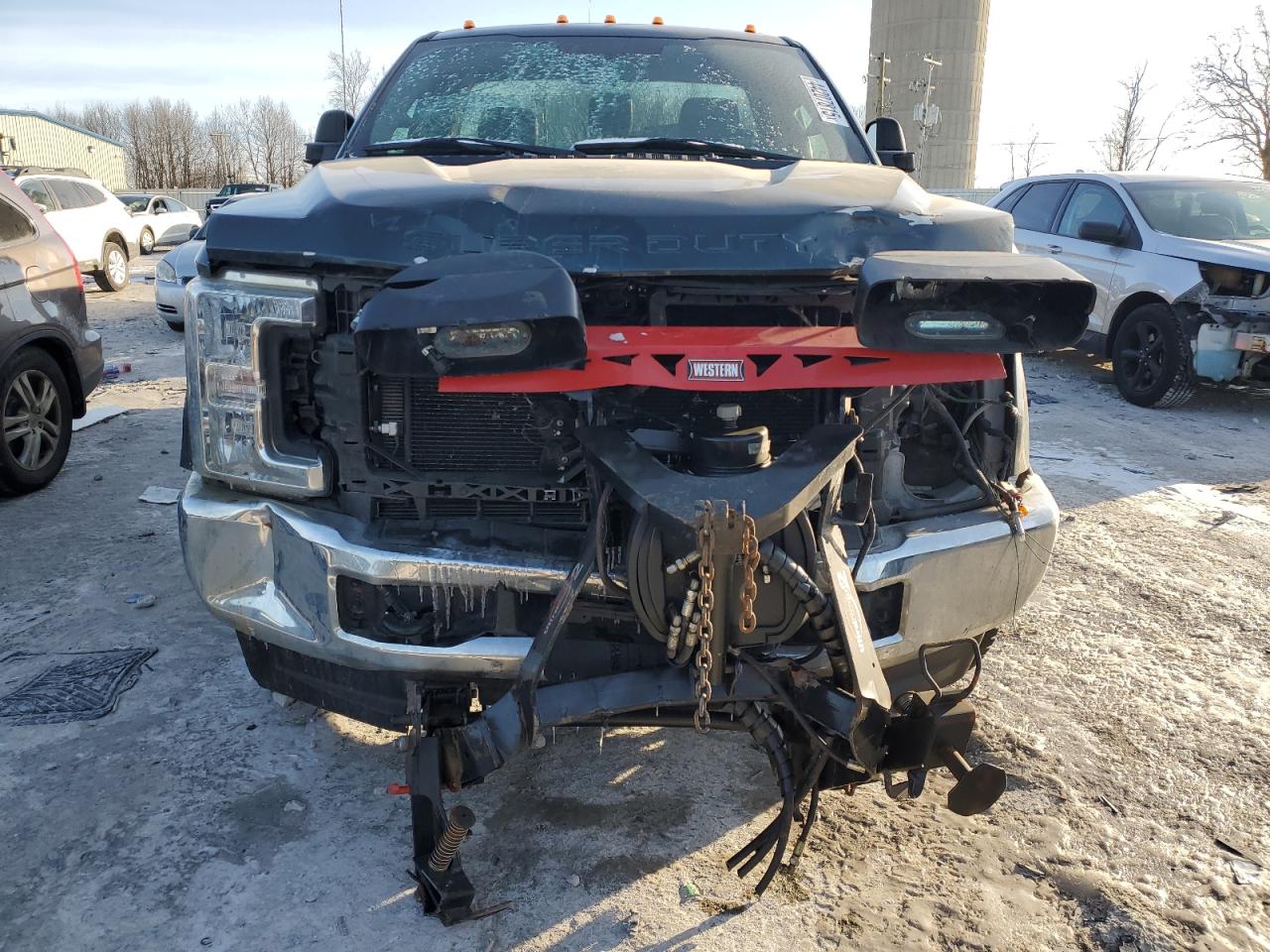 2019 Ford F350 VIN 1FTRF3BT8KEG37724 Copart auction photo, front end / side damage thumbnail 5