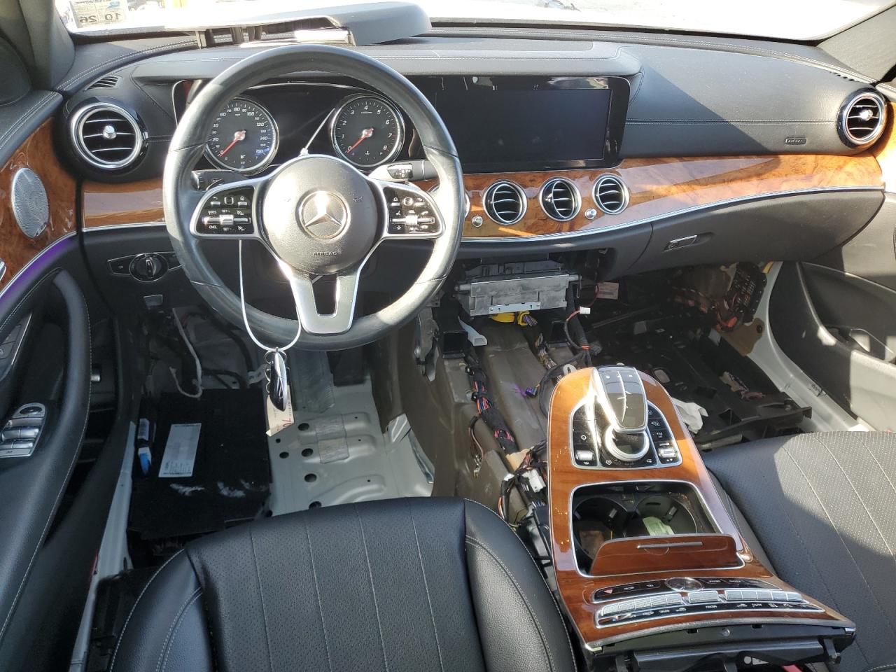 2019 Mercedes-Benz E-klasse VIN WDDZF4JB5KA513907 Copart auction photo, water/flood damage thumbnail 8