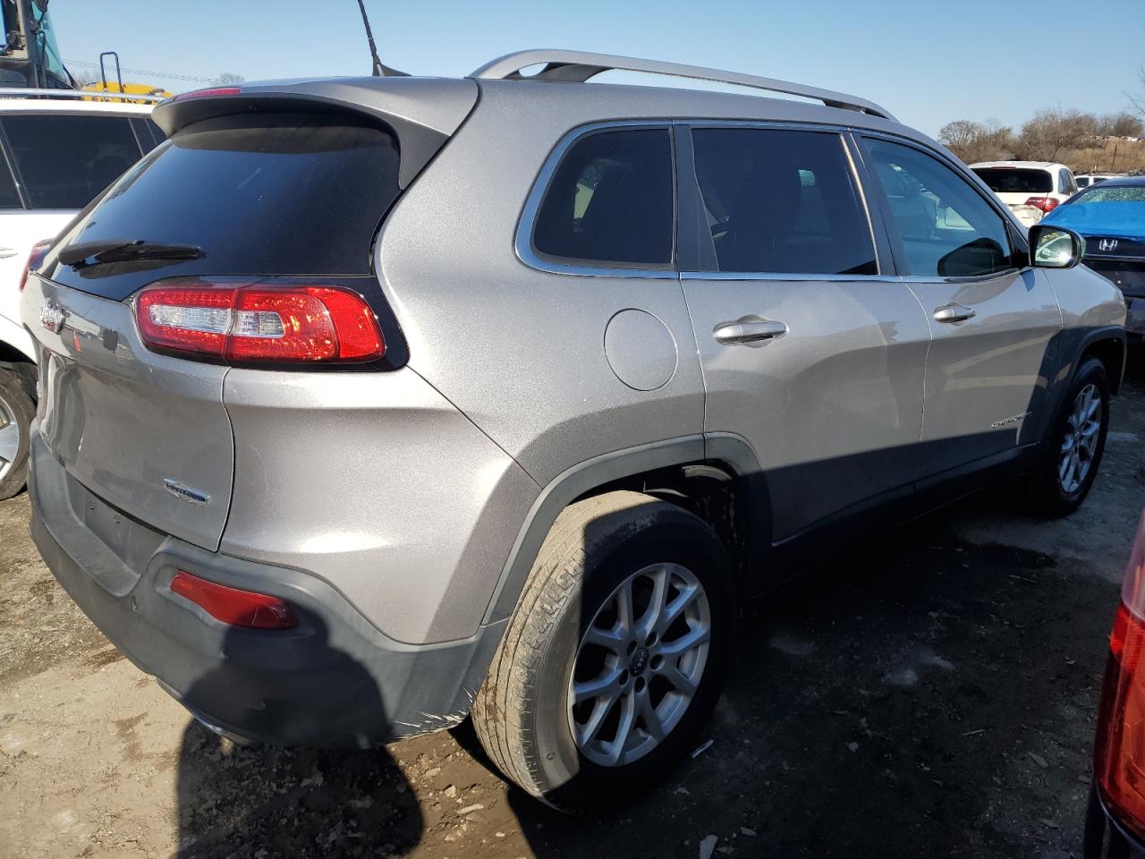 2016 Jeep Grand Cherokee VIN 1C4PJMCS1GW310942 Copart auction photo, front end damage thumbnail 3