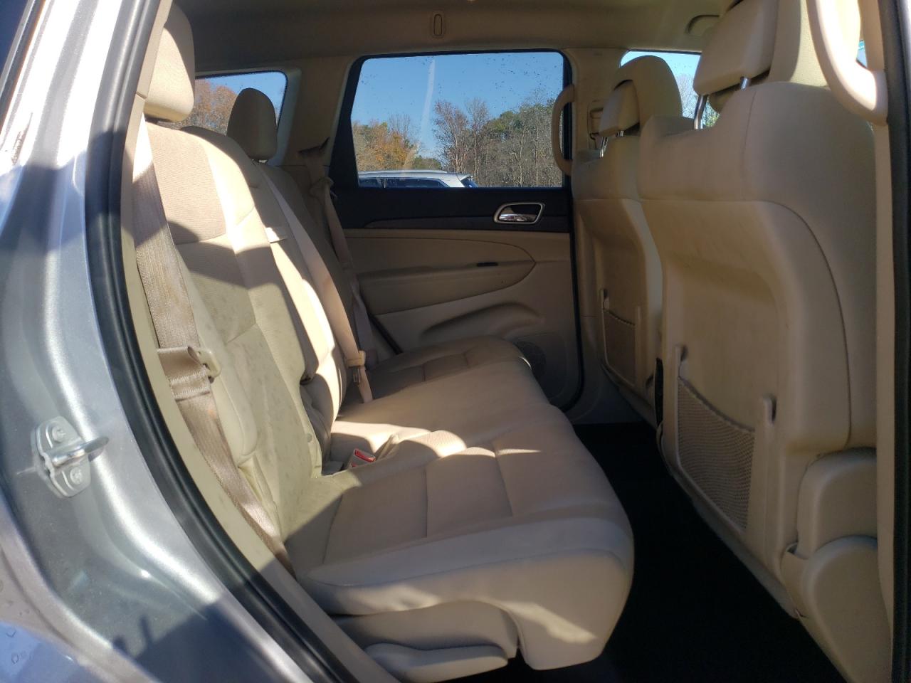 2017 Jeep Grand Cherokee VIN 1C4RJEAG8HC712425 Copart auction photo, front end / minor dent/scratches damage thumbnail 11