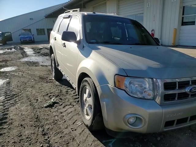 2011 Ford Escape VIN 1FMCU9D73BKB91784 Copart auction photo, front end / all over damage thumbnail 11