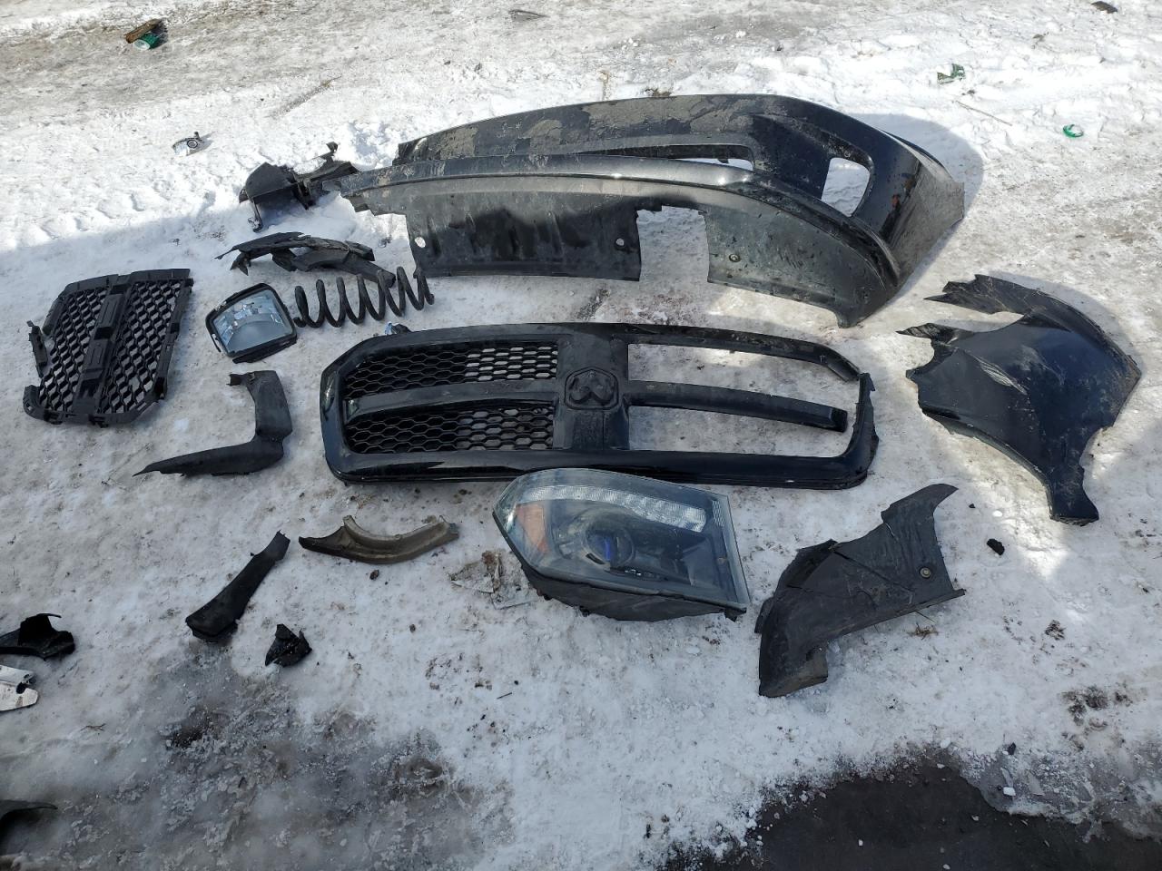 2015 RAM 1500 VIN 1C6RR7MT1FS627305 Copart auction photo, front end damage thumbnail 12