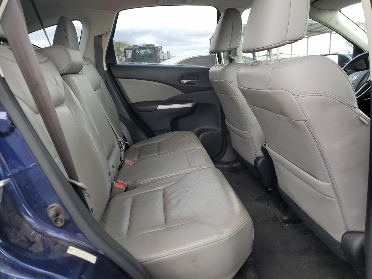 2015 Honda CR-V VIN 2HKRM3H75FH542222 Copart auction photo, rear end / minor dent/scratches damage thumbnail 11