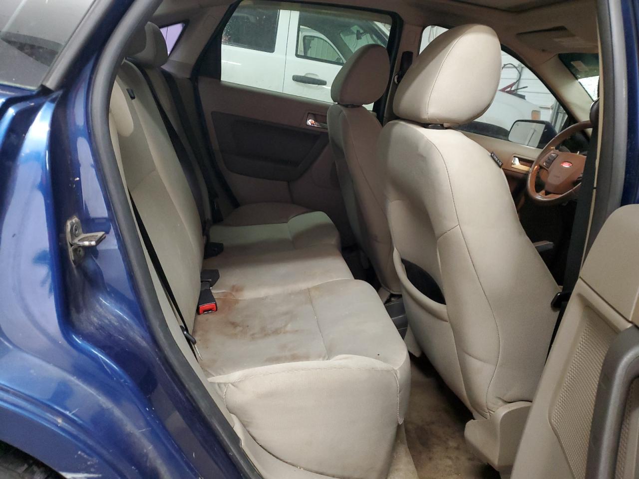 2009 Ford Focus VIN 1FAHP36N89W139425 Copart auction photo, front end / top/roof damage thumbnail 10